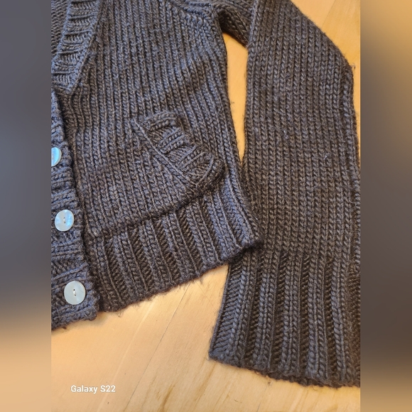 Abercrombie Chunky Knit Cropped Cardigan Size Large - Picture 4 of 5